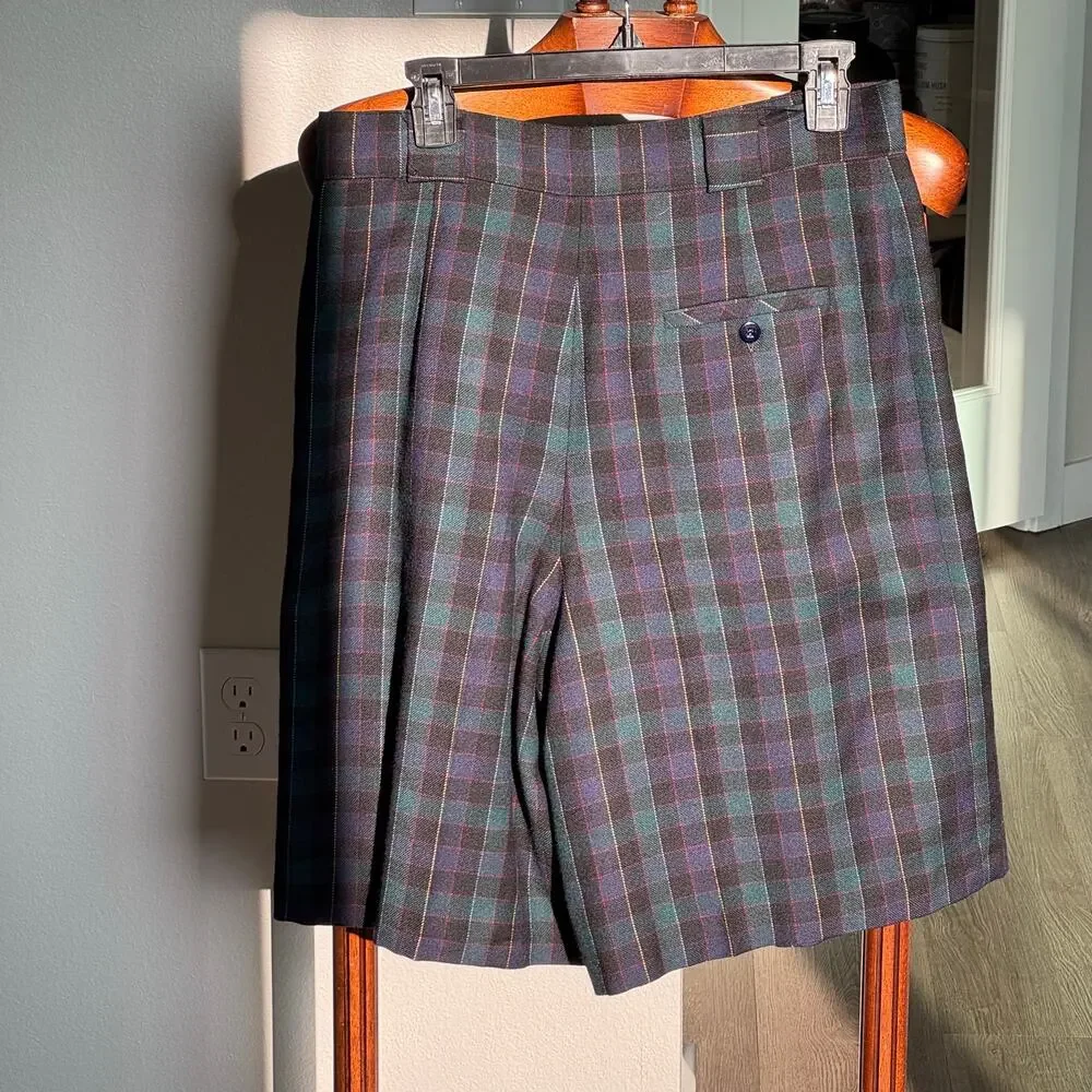 Vintage Collectible Gold 100% Pure Wool Plaid Bermuda Academia Shorts Size 12